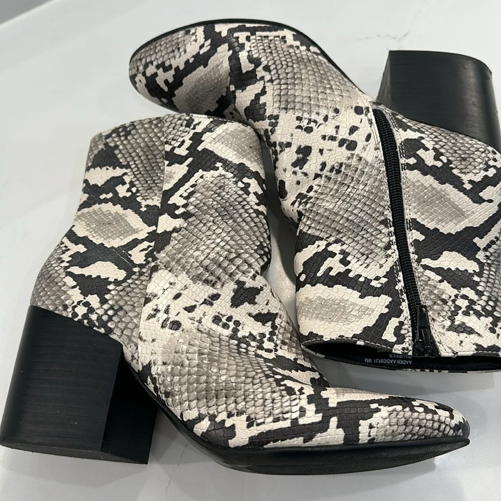 Madden girl boots, 3 inch heal, reptile, black, gray, and cream. Smoke free home